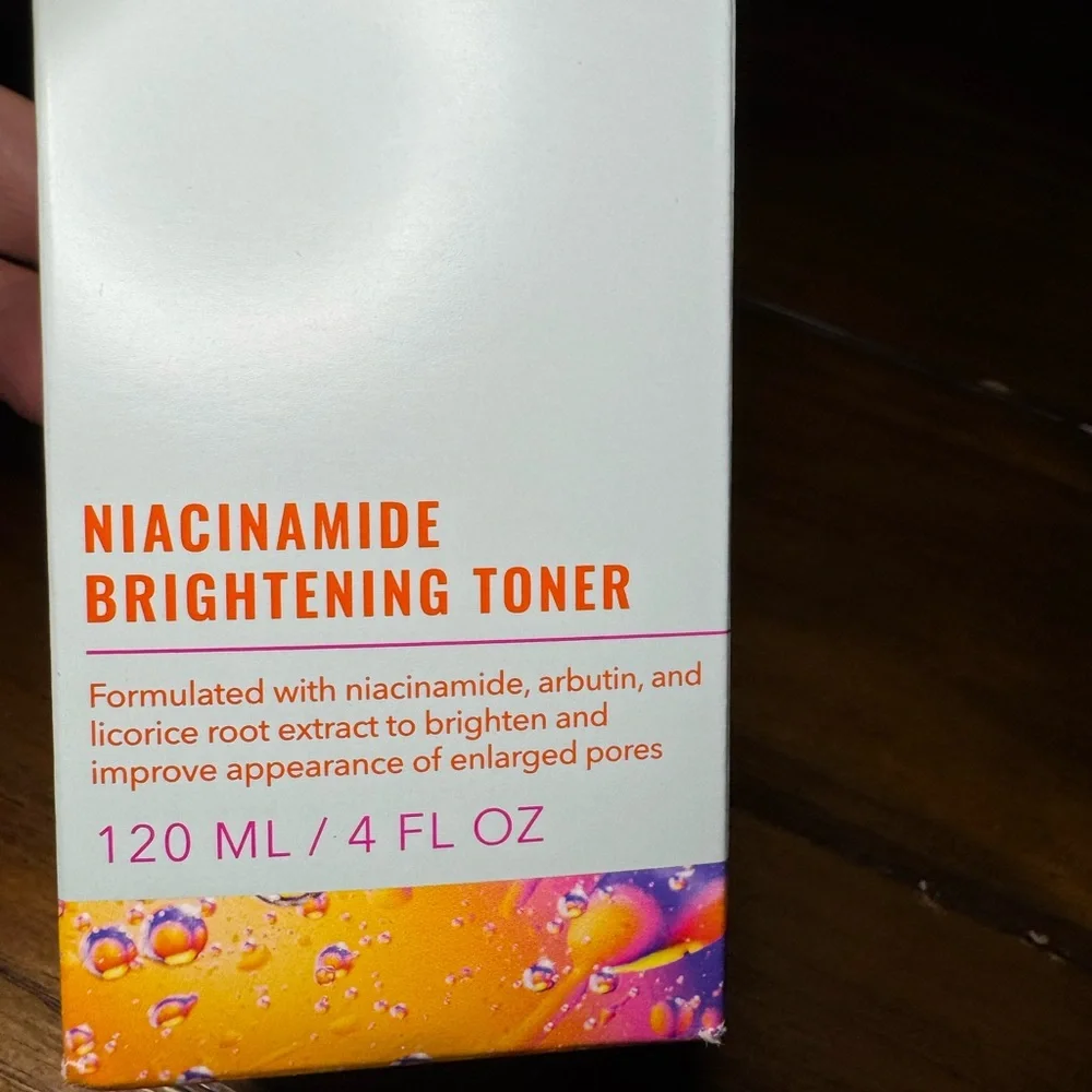Good Molecules Niacinamide Brightening Toner 120 ml. 4 oz. Brand New in Box